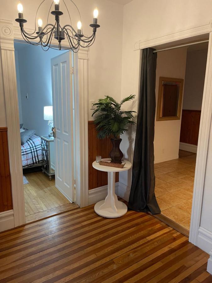 Auberge Et Bistro Namaste Lachute Luaran gambar
