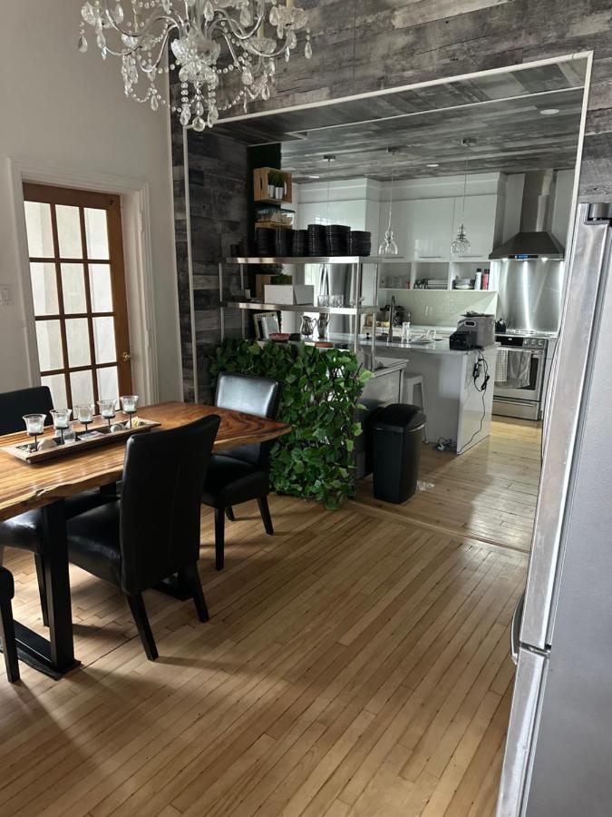 Auberge Et Bistro Namaste Lachute Luaran gambar